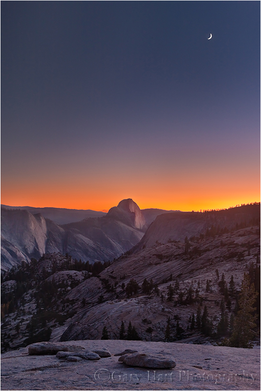 Twilight Crescent, Olmsted Point, Yosemite