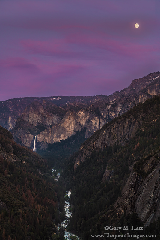 Gary Hart Photography: Moonrise, Bridalveil Fall and the Merced River Canyon, Yosemite