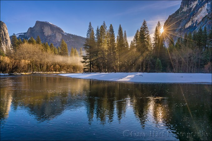 Gary Hart Photographer: Morning Mist, Half Dome, Yosemite