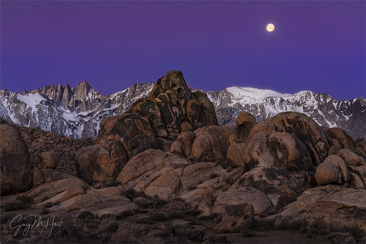 Gary Hart Photography: Earth-Shadow and Setting Moon, Mt. Whitney and the Alabama Hills, Eastern Sierra