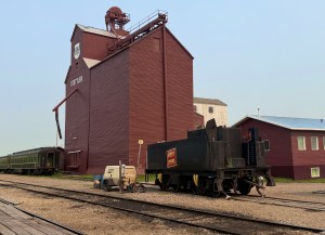 Gary Hart Photograph: Grain Elevator on the Tracks, Stettler, Alberta, Canada